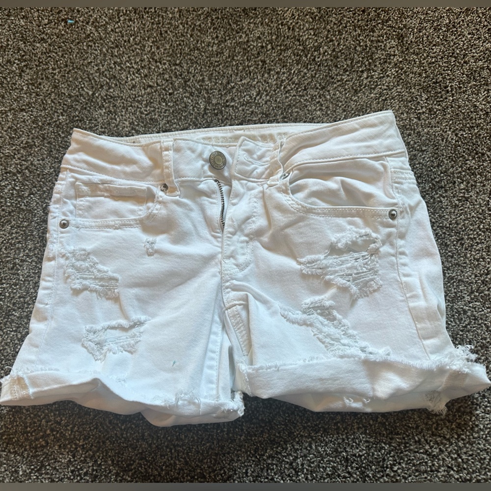 Women’s American Eagle White Jean Shorts